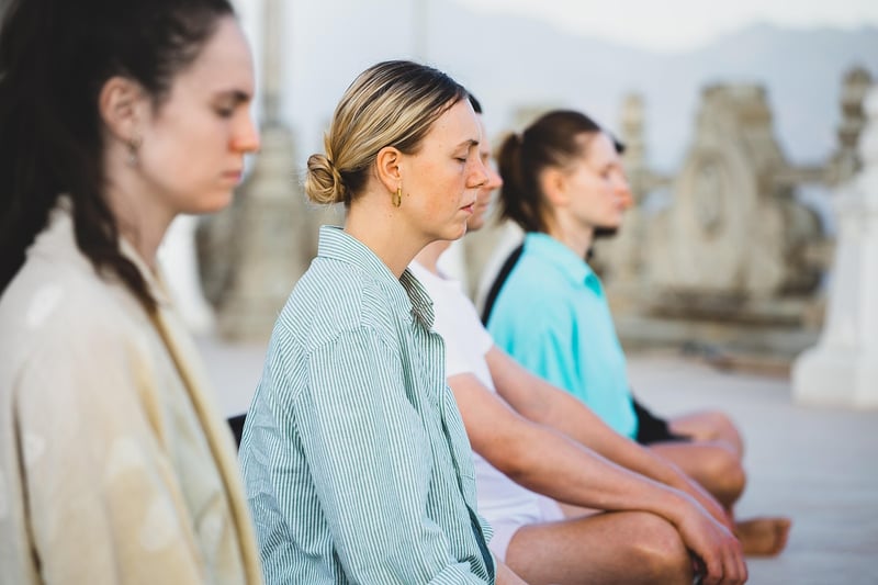 Eating Meditation Practices